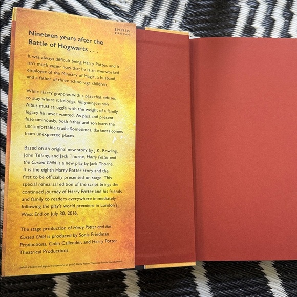 Harry Potter and the Cursed Child 1&2 Special Rehersal Edition Script - Picture 4 of 6